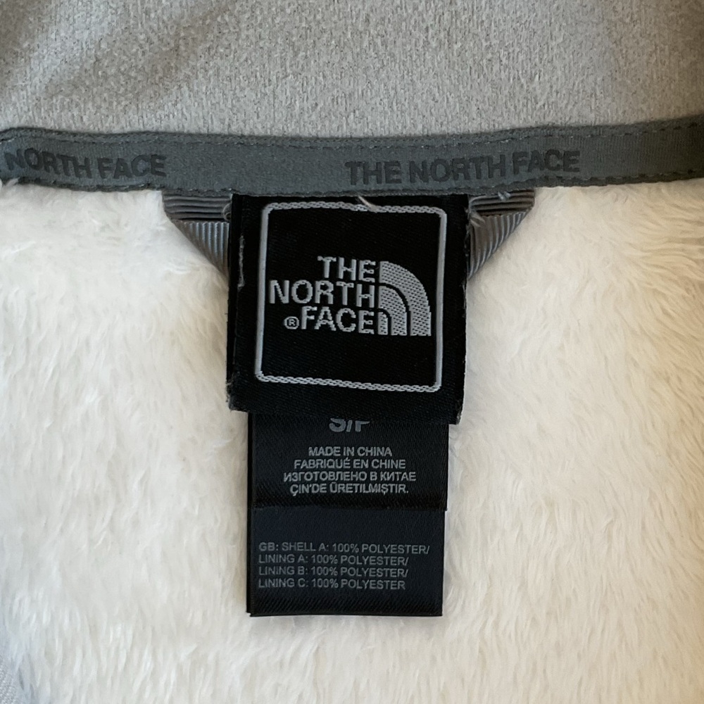 The North Face women’s Osito Jacket - Picture 10 of 14